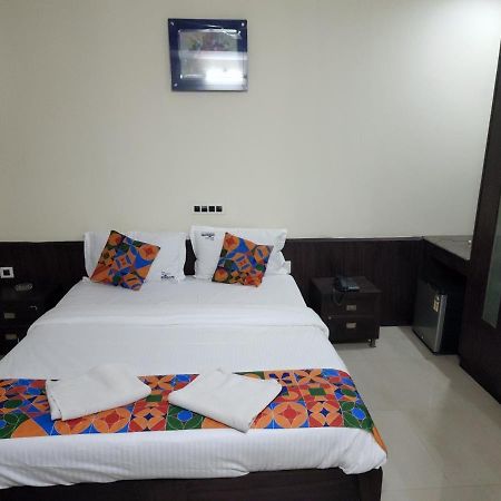 Westernsuites Hotel / Spa Bangalore Luaran gambar