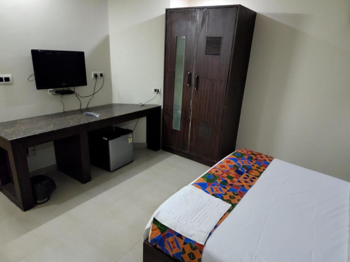 Westernsuites Hotel / Spa Bangalore Luaran gambar